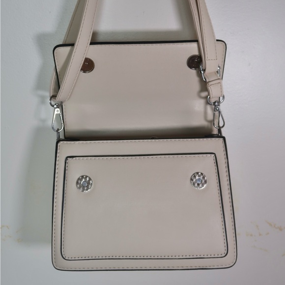 Women CrossBody Purse Crossbody Rectangular Bag with Small Decorative Chain - Picture 3 of 5